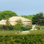 Domaine De Saint Jean ベッド・アンド・ブレックファスト Bizanet